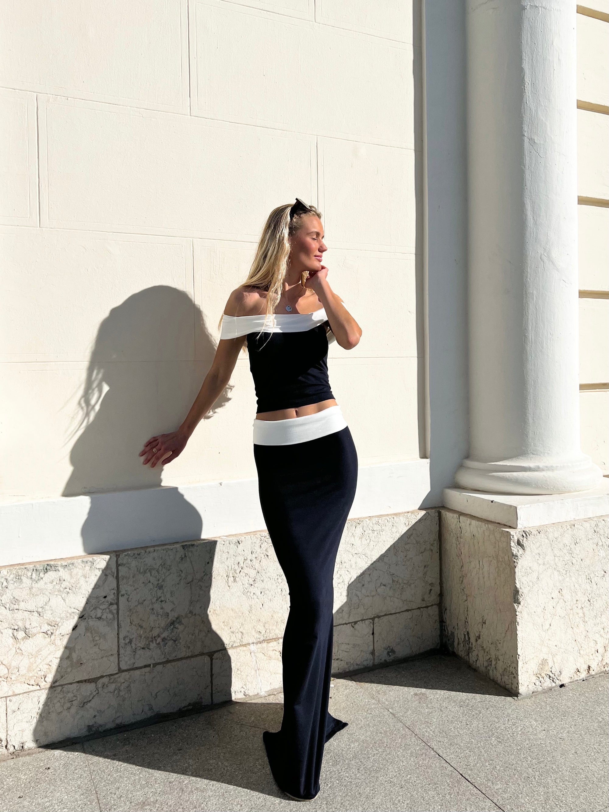 Essential Midi Skirt | Midnight
